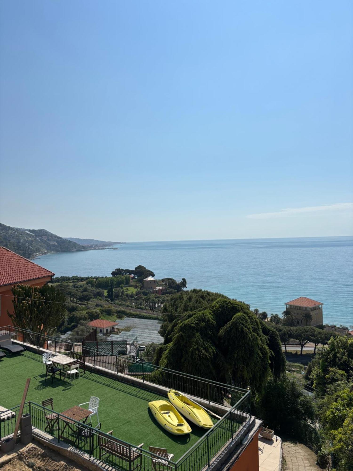 Апартаменти Il Giardino Del Mare Вентімілья Екстер'єр фото